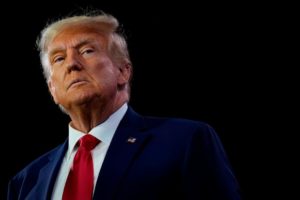 Trump se ausentará en debate de la cadena ABC previsto para septiembre