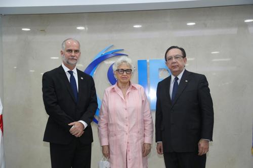 Abinader confirma a Valdez Albizu en Banco Central y Fernández W en la Superintendencia de Bancos