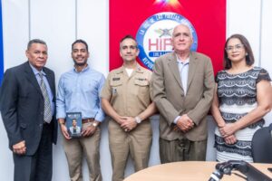 Profesionales destacan el valor y fortaleza de las relaciones de los militares con la sociedad civil