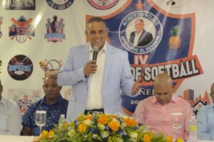 Roberto Rojas anuncia la IV Edición del Clásico de Sóftbol "Los Piñeros", dedicada a Miguel Ceballos (Patica)
