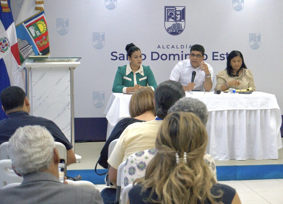 Bajo un nuevo modelo de gestión social y comunitaria, Santo Domingo Este, se encamina a revisar su modelo de desarrollo de cara al futuro.