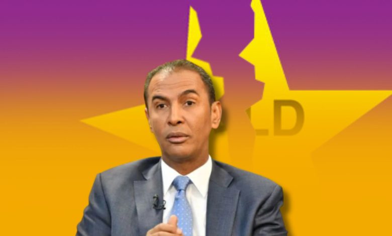 Domingo Contreras renuncia al PLD; dice organización se empezó a desmoronar por división 2019