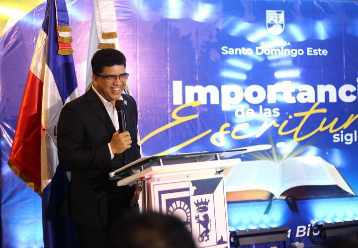 Dío Astacio tiene motivos para celebrar, al convertirse en el alcalde de ”SDE” mejor valorado en la historia desde la creación del municipio.