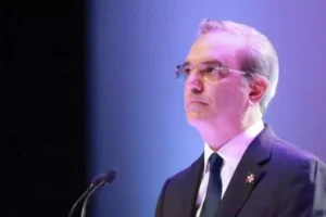 Presidente Abinader hablará al país esta noche