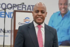 Presidente de Camino Nuevo propone eliminar el financiamiento estatal a partidos políticos