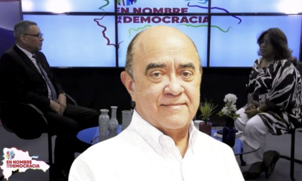 Cedeño defiende La Semanal de Abinader y la práctica de comunicación gubernamental actual