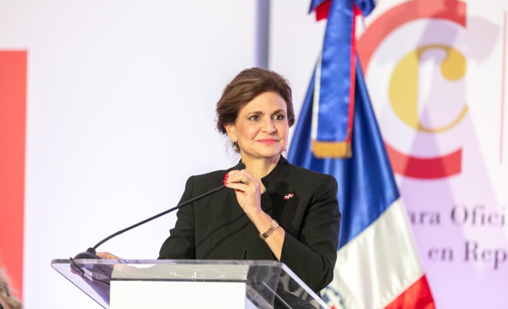 Raquel Peña resalta 100 años de la Cámara Española como puente de comercio e innovación entre España y RD