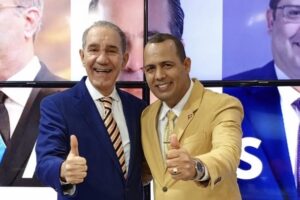 García Fermín advierte: ‘De campaña a destiempo; es momento de gobernar. Nuestro compromiso es trabajar por el bienestar del país, no por agendas personales’."
