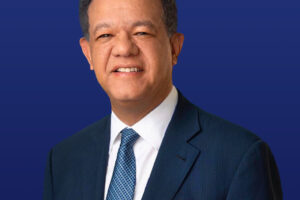 Leonel Fernández celebra sus 71 años