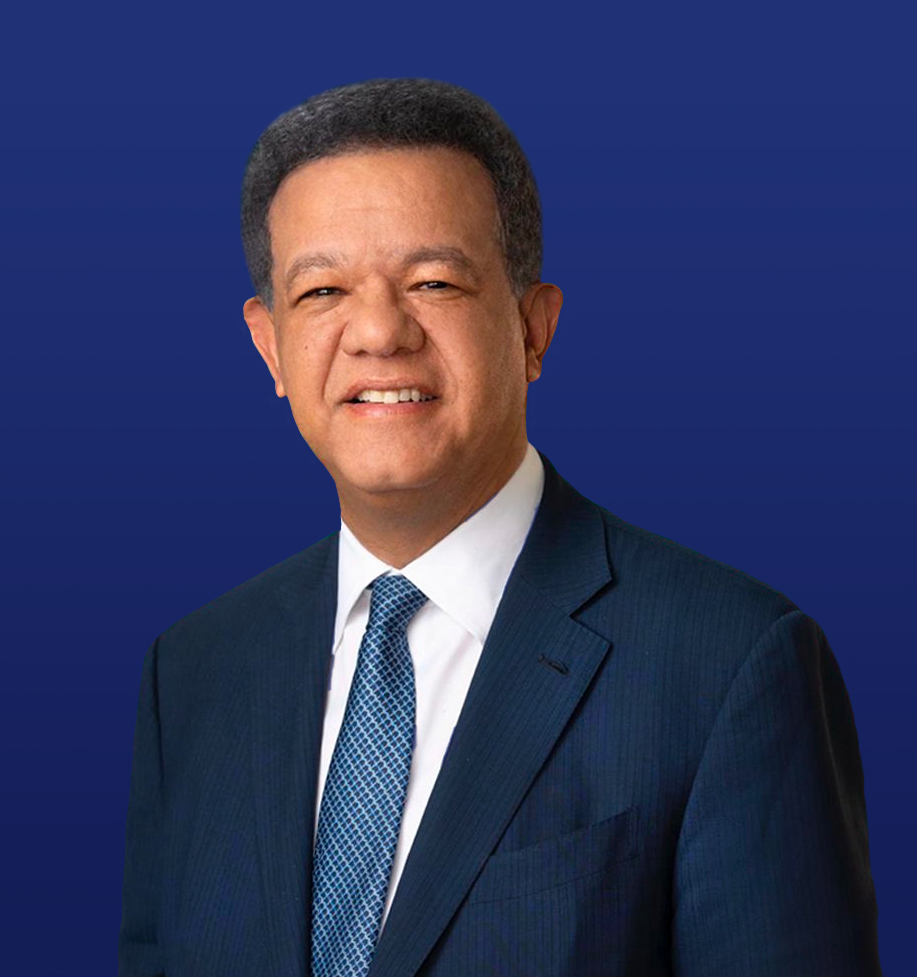 Leonel Fernández celebra sus 71 años