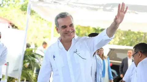 Aprobación de Luis Abinader alcanza el 68%, según Latinobarómetro 2024