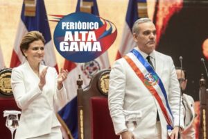 Editorial: 'Un vacío que no pasa desapercibido', Luis Abinader y Raquel Peña no felicitan al 'pueblo dominicano' en el inicio de 2025