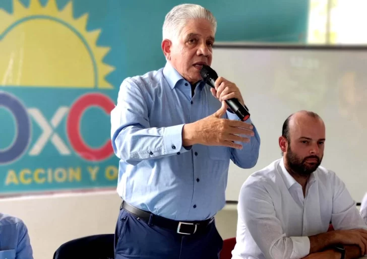 Eduardo Estrella lamenta pérdida de respeto y diálogo constructivo en la política actual