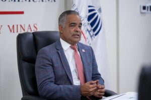Ministro Energía y Minas convocará diálogo entre comunitarios y Barrick Pueblo Viejo