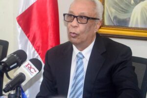FP le recuerda a Abinader que él prometió bajar los precios de los alimentos si ganaba las elecciones