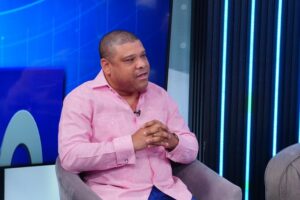 Diputado del PRD asegura presidente Abinader ha premiado a funcionarios cuestionados
