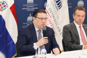 Director de Aduanas destaca potencial de la logística como oportunidad para RD