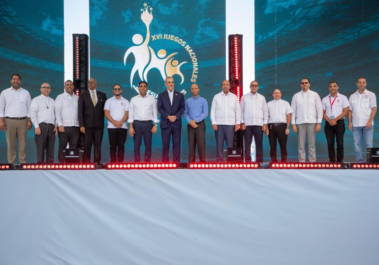 Presidente Abinader asiste a la XVI Edición de los Juegos Nacionales Salesianos, dedicados en su honor