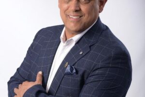 “Me siento orgulloso de ser hijo de una madre dominicana. ¡Felicidades a todas en su día!”, afirma Roberto Rojas.
