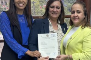 Diputada Patricia Núñez somete resolución para crear casas de acogida para envejecientes en todo el país