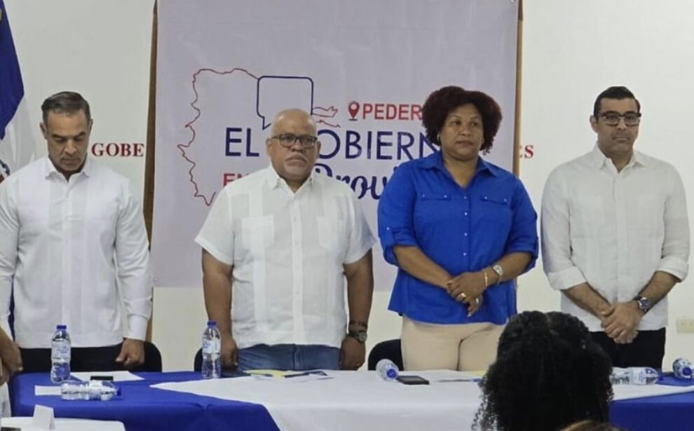 En el marco de El Gobierno en las Provincias, Fabricio Gómez Mazara, director de PROMIPYME, encabeza jornada en Pedernales.