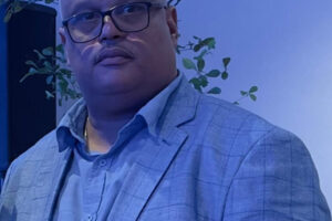 Director del periódico Alta Gama, José Amador, afirma: “El debate del pollo y la crisis eléctrica son la primera prueba de fuego para el nuevo equipo de comunicación del presidente Luis Abinader”