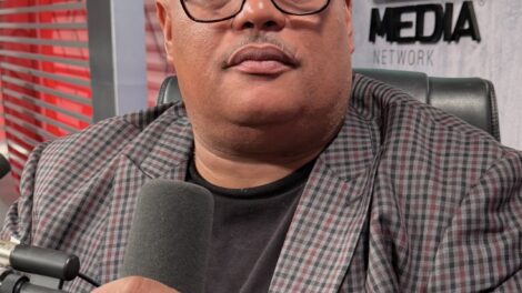 José Amador: "República Dominicana debe aprender de la crisis en Nepal; limitar la libertad de expresión y la impunidad fueron el detonante"