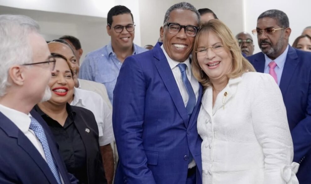 Edgar Féliz Méndez desmiente información falsa de haber encontrado los almacenes del Plan Social vacíos y aclara que halló una institución organizada