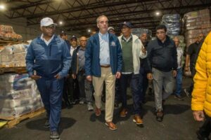 Abinader supervisó los alimentos que se están entregado a las poblaciones en alerta roja