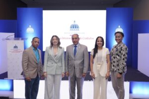 Gloria Reyes: “En tres años el piloto Comunidades de Cuidado ha formado a más de 4 mil personas cuidadoras”