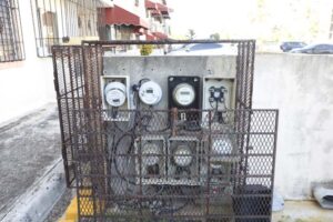 Edeeste inicia rehabilitación de paneles en Residencial Ciudad España, SDE