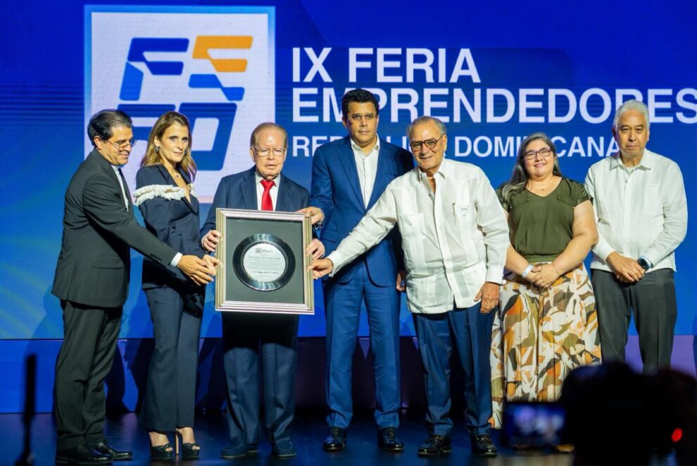 Reconocen a Pepín Corripio, Frank Rainieri y Ligia Bonetti por sus aportes al desarrollo nacional