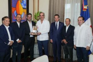 Inversión extranjera se expande en República Dominicana con instalación de planta productora de cerveza Corona