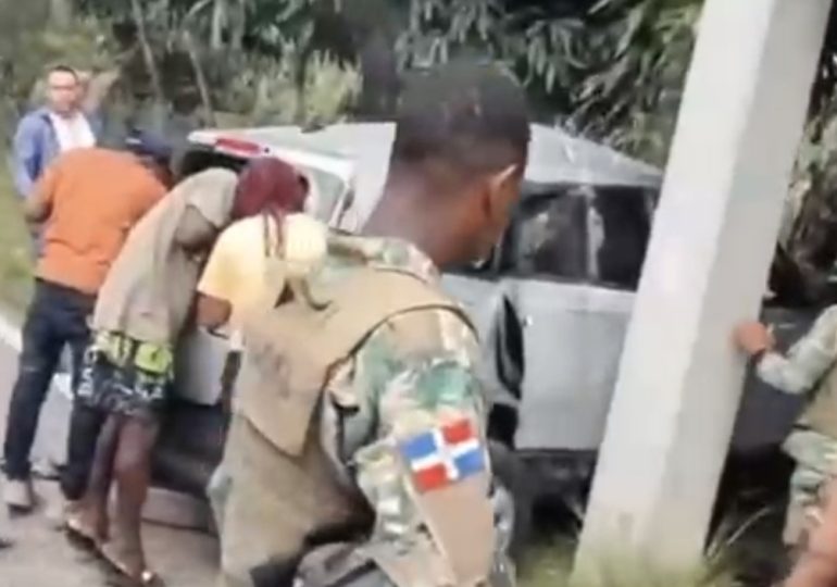 Accidente deja varios haitianos indocumentados heridos en Dajabón; eran transportados de manera ilegal