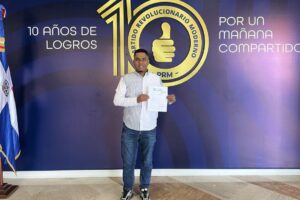 Eliezer Nolasco Jiménez inscribe su candidatura a la Secretaría General del PRM en el Gran Santo Domingo