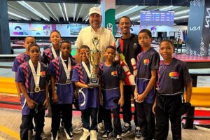 INEFI y FEBODOM presentan Torneo Intercolegial de Boliche 2026