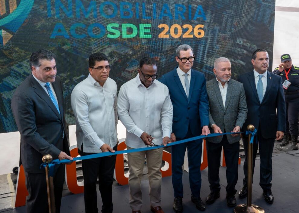 Dío Astacio posiciona a Santo Domingo Este como centro de inversión con la apertura de Expo Inmobiliaria ACOSDE 2026
