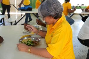 NABIE garantiza alimentación escolar a casi 150 mil jóvenes y adultos de los programas Oportunidad 14-24 y Prepara