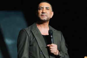 Marcos Yaroide responde a las críticas y defiende su labor como artista y pastor