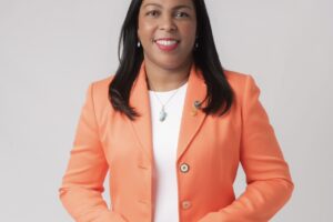 Maribel Lorenzo se convierte en la nueva decana de la Facultad de Ciencias Económicas y Sociales (FCES) para el período 2026-2030.