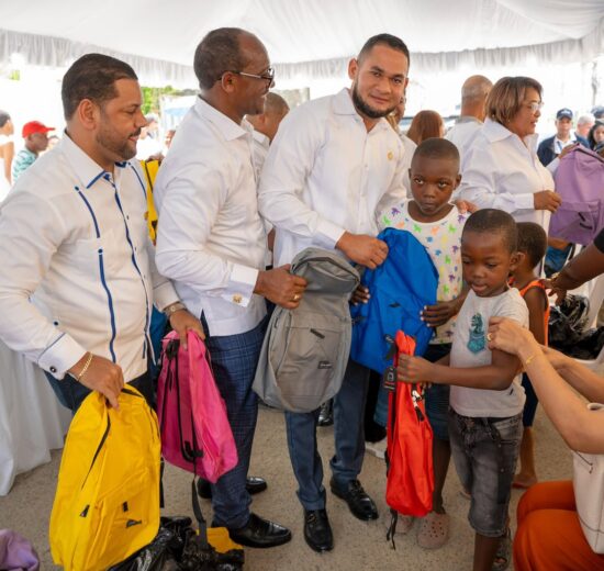 Regidor Luis Manuel Reyes destaca participación ciudadana durante primer Cabildo Abierto en Los Arqueanos