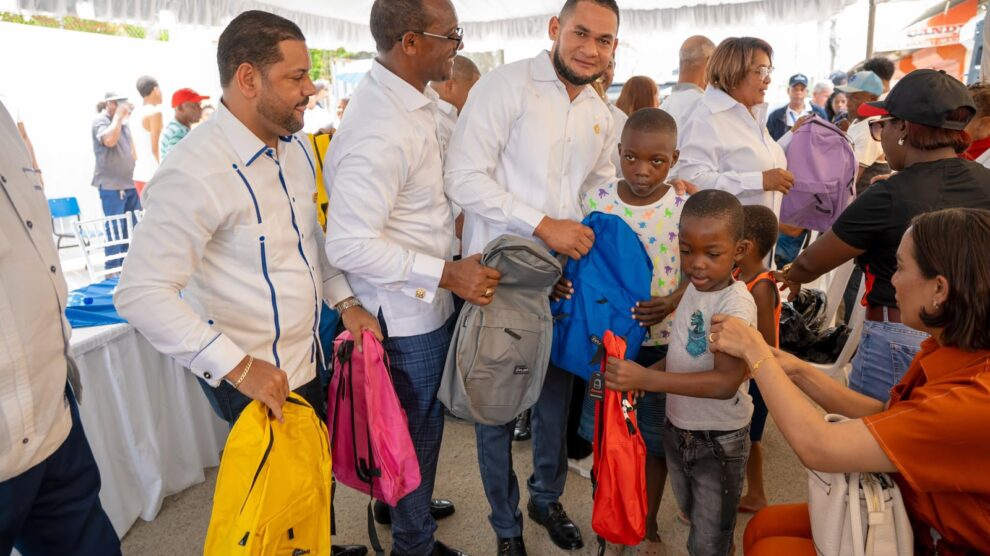 Regidor Luis Manuel Reyes destaca participación ciudadana durante primer Cabildo Abierto en Los Arqueanos