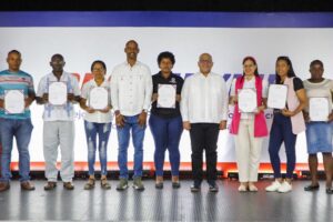 Promipyme otorga RD$55 millones en créditos a 150 microempresarios de La Romana