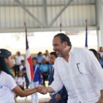 INEFI fortalece la educación física y el deporte escolar en más de 20 escuelas del Cibao con utilería deportiva; inicia la entrega de 5000 kits de trabajo para docentes
