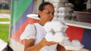 Gobierno celebra el Día Mundial de la Alimentación con cifras récord en la entrega de raciones cocidas