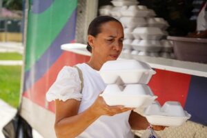 Gobierno celebra el Día Mundial de la Alimentación con cifras récord en la entrega de raciones cocidas