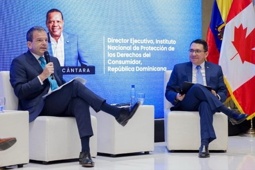Países de Iberoamérica reconocen en El Salvador a Eddy Alcántara por sus aportes a la defensa de los consumidores a nivel global