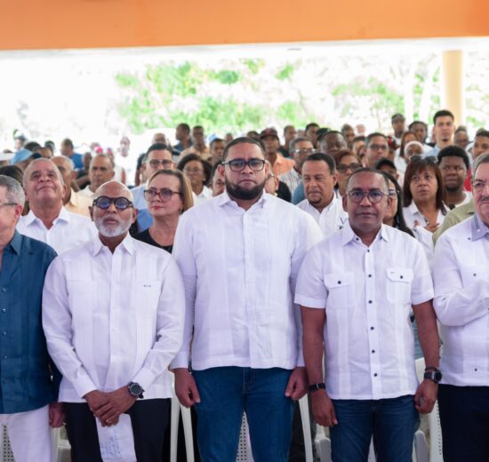 Alcalde de El Seibo, Leo Francis Zorrilla, se suma al proyecto presidencial de David Collado